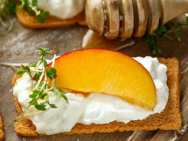 Honey Peach Thyme Crunch